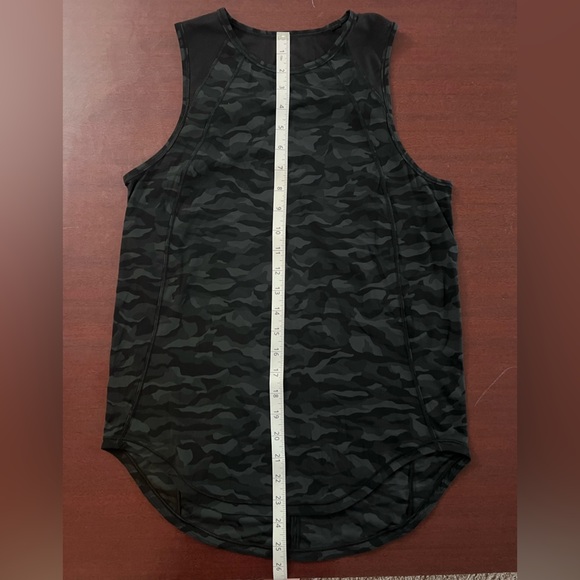 lululemon athletica Black Camo Tank Top - Picture 4 of 6